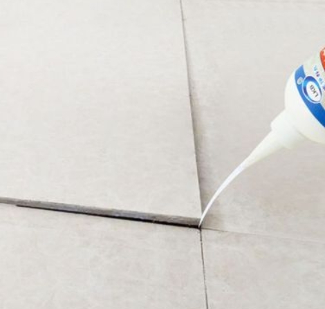 肇州瓷砖空鼓维修公司分享卫生间瓷砖脱落的原因可能有以下几点